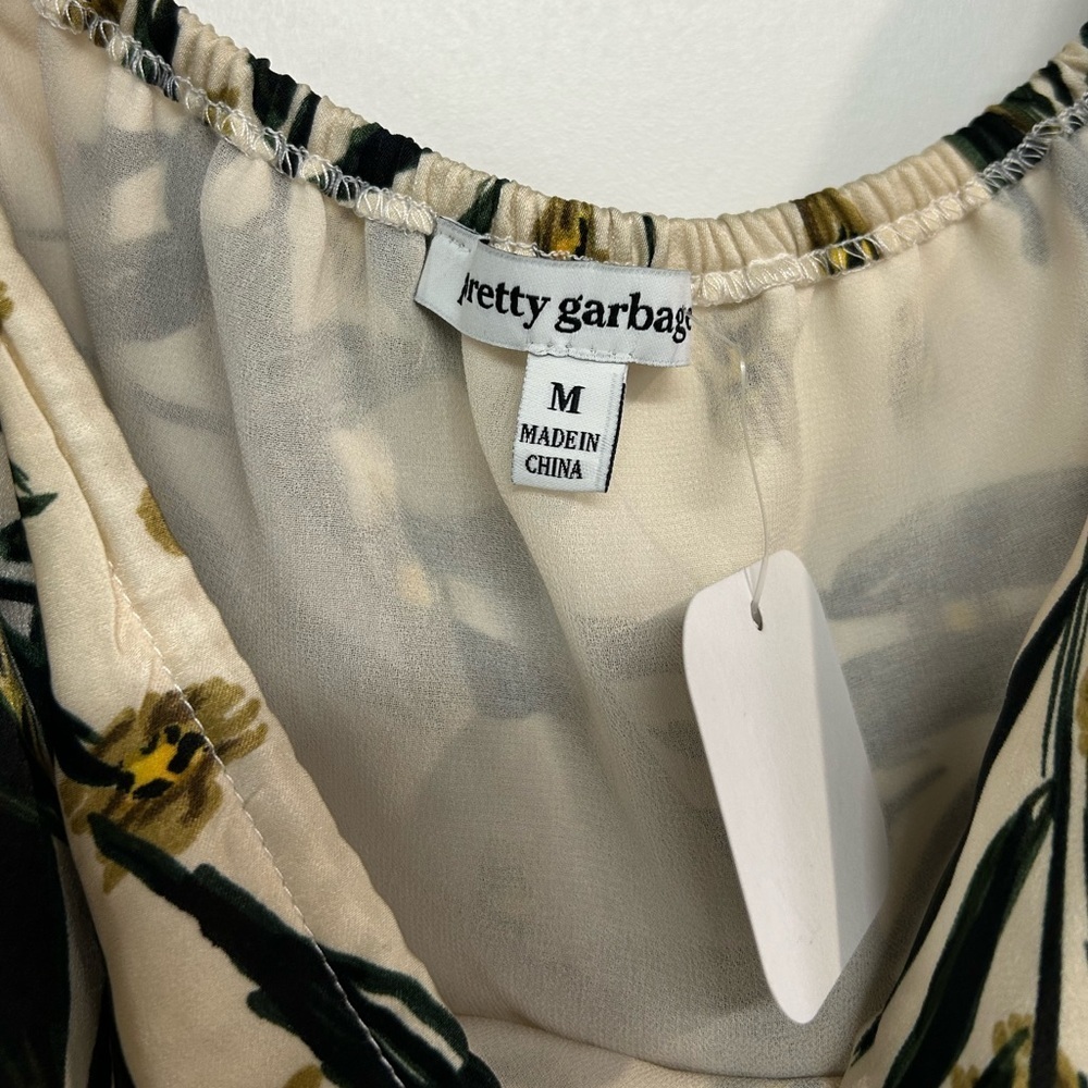 Floral Print Crop Top - Picture 5 of 5